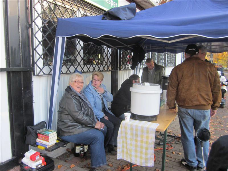 22.11.2014 Punsch bei Wacker Gladbeck&6.12. Nikolaus MK 007.jpg